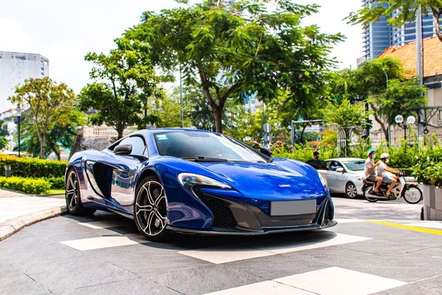 McLaren 650S Coupe thứ hai về Việt Nam: Mặc dù đã ngừng sản xuất nhưng vẫn được ưa chuộng, với màu sơn dễ gây nhầm lẫn với chiếc 650S Spider nổi tiếng tại TP.HCM - Ảnh 1.