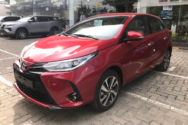 Tiết lộ giá các mẫu xe Toyota sắp tăng mạnh tại Việt Nam: Raize đứng đầu với giá 555 triệu, Innova đạt mức giá kỷ lục hơn 1 tỷ đồng - Ảnh 7.