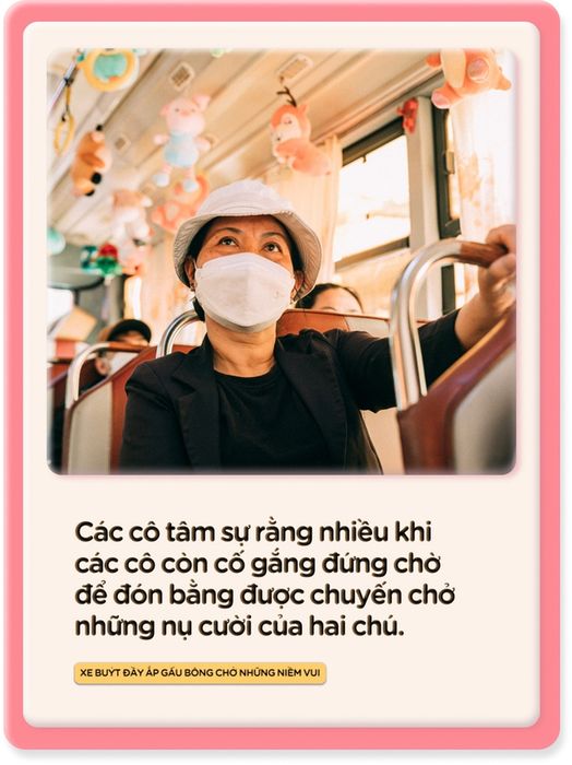Xe buýt đầy gấu bông đang thu hút sự chú ý: Phụ xe là bậc thầy gắp thú đích thực - Hình 23.