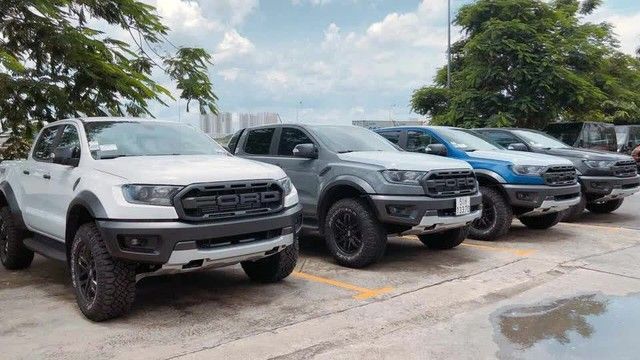 Ford Ranger Raptor đổi mới đột phá tại Việt Nam, cộng đồng mạng bàn tán về mức giá chênh lệch 60 triệu và ưu điểm sử dụng dài hạn - Ảnh 2.