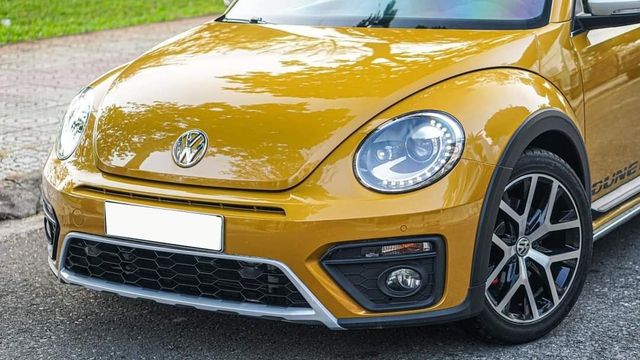 Chiếc Volkswagen Beetle Dune hiếm hoi được bán sau 5 năm với giá 1,4 tỷ đồng - Hình 4.