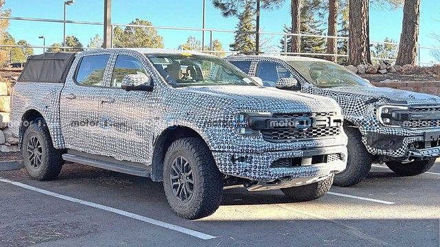 Ford Ranger Raptor mới lộ diện nội thất lần đầu tiên: Thể thao và đầy công nghệ - Hình ảnh 2.