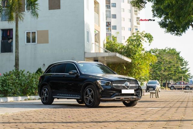 Lướt 'nhẹ' 10.000km, Mercedes-Benz GLC 300 4MATIC đang được bán với giá giảm hơn 400 triệu - Hình 6.