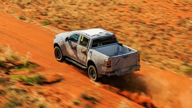 Ford Ranger Raptor phiên bản mới ra mắt vào ngày 22/2: Động cơ tiên tiến và thêm phiên bản R cao cấp - Ảnh 1