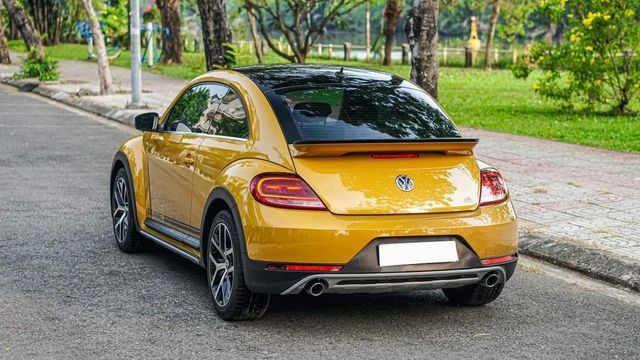 Chiếc Volkswagen Beetle Dune hiếm hoi được bán sau 5 năm với giá 1,4 tỷ đồng - Hình 3.