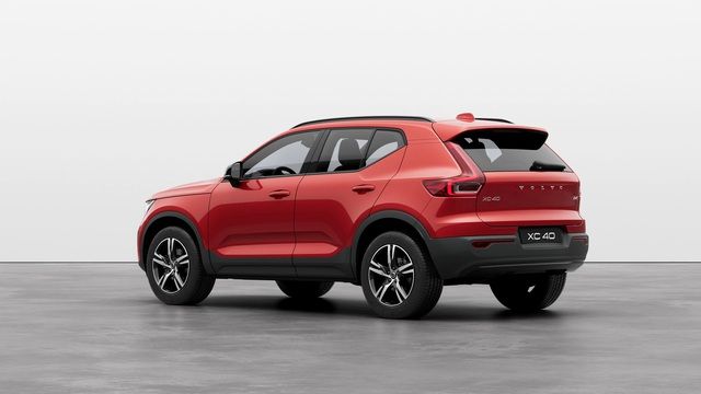 Volvo XC40 2023 sắp ra mắt - Nỗi lo cho Mercedes-Benz GLA và BMW X1 - Ảnh 3.