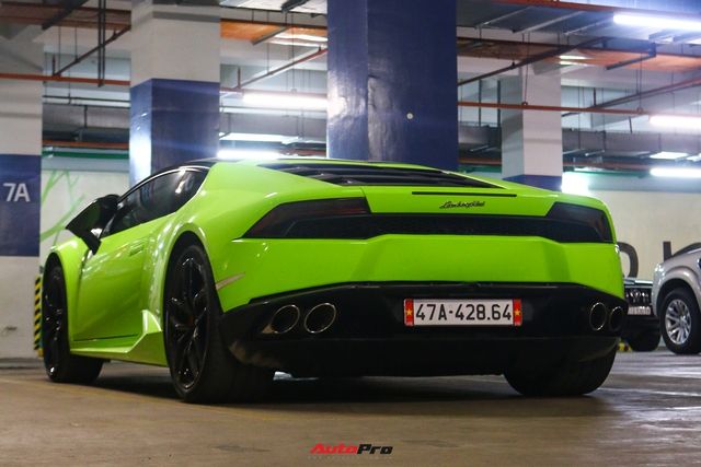 Lamborghini Huracan trước đây của thanh niên 23 tuổi ở Đắk Lắk xuất hiện tại TP.HCM với một chi tiết đặc biệt khác lạ - Hình 6.