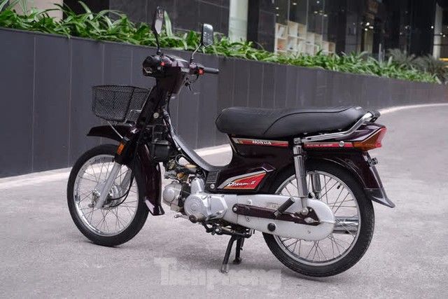 Honda Dream đời 2002 nguyên bản đang được rao bán với giá 300 triệu đồng - Ảnh 10.