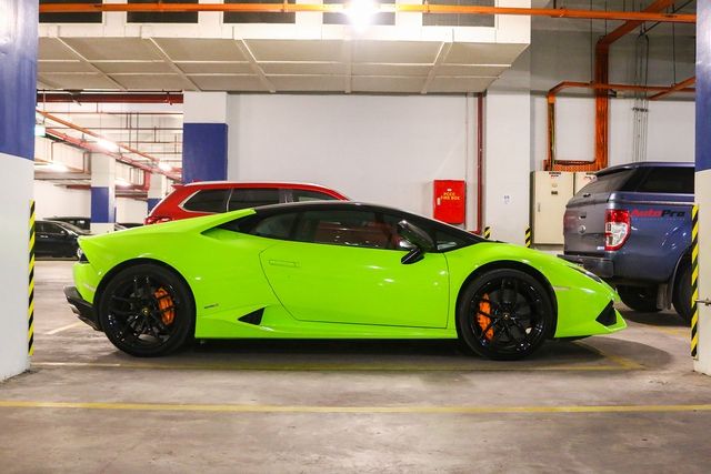 Lamborghini Huracan trước đây của thanh niên 23 tuổi ở Đắk Lắk xuất hiện tại TP.HCM với một chi tiết đặc biệt khác lạ - Hình 9.