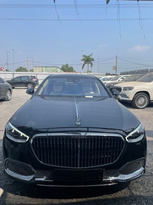 Khui ra Mercedes-Maybach S 680 có giá khoảng 20 tỷ đồng thứ hai tại Việt Nam để phục vụ cho các đại gia trong dịp Tết - Ảnh 1.