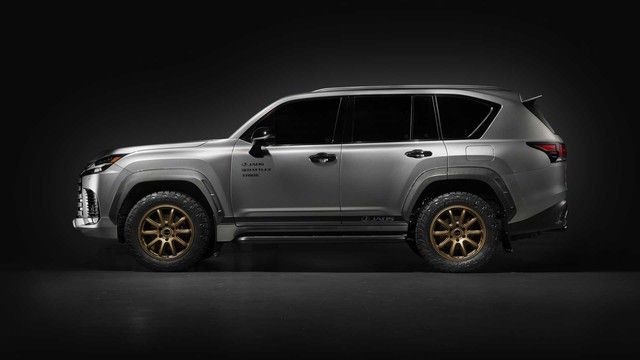 Phiên bản Offroad của Lexus LX 2022 - Sự lựa chọn đáng xem xét cho giới giàu muốn đưa chiếc xe tiền tỷ của họ vượt qua những đèo núi và lội qua suối - Hình ảnh 5.