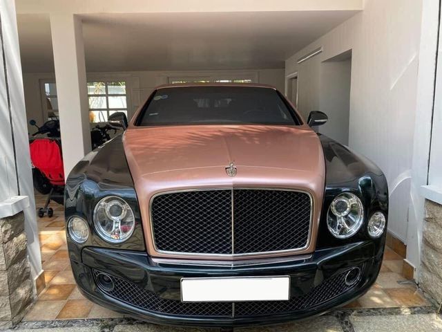 ‘Biệt thự di động’ Bentley Mulsanne sau 7 năm: Vẫn là một kho báu với giá hơn 15 tỷ đồng - Hình 2.