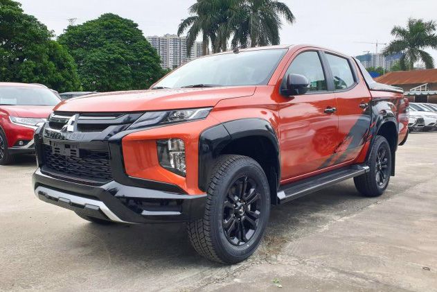 Mitsubishi Triton đột ngột bán được 3 lần số lượng của Hilux, đe doạ vị thế hàng đầu của Ranger trong tháng cuối năm - Hình ảnh 1.