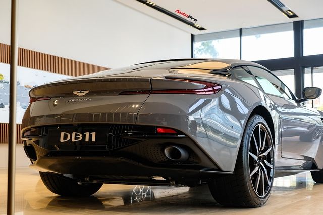 Thông tin chi tiết về chiếc xe Aston Martin DB11 màu China Grey, có giá 17,4 tỷ đồng mới về Việt Nam: Đặc biệt, chỉ riêng màu sơn của xe đã có giá cao hơn 1 tỷ đồng - Hình 14.