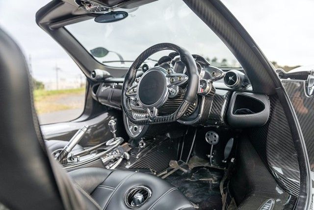 Pagani Huayra siêu nhanh, siêu hiếm lần này lên kệ: Phần option một mình cũng đã hơn 4 tỷ đồng - Ảnh 5.