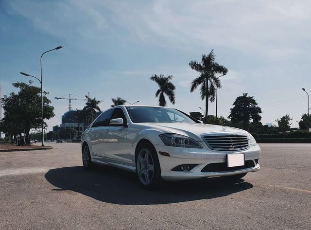 Dù có giá tương đương với Kia Cerato, chủ nhân của chiếc Mercedes-Benz S 550 khẳng định: Xe không mất giá theo thời gian - Hình 1.