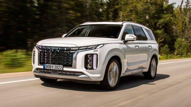 Nội thất của Hyundai Palisade 2022 lần đầu tiên lộ diện: Vô-lăng tích hợp nút cảm ứng giống như xe hạng sang, sẽ ra mắt vào giữa năm sau - Ảnh 1.