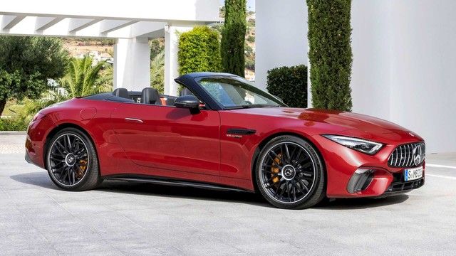 Xuất hiện Mercedes-AMG SL 2022 - Xe mui trần mạnh mẽ như siêu xe, nội thất sang trọng không kém S-Class - Hình 2.