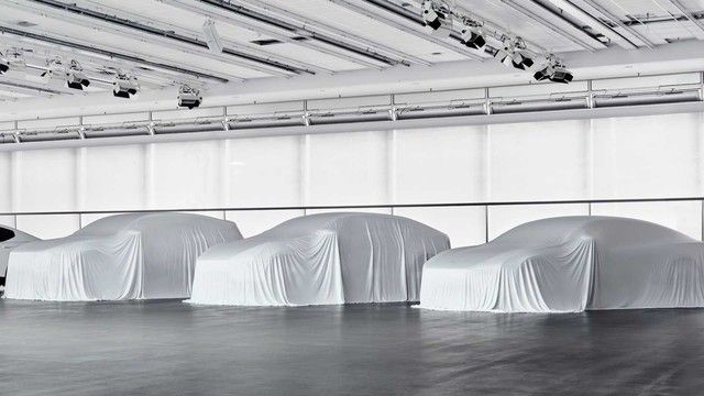 Porsche Macan 2022 sắp có đối thủ mới từ Volvo - Hình 3.