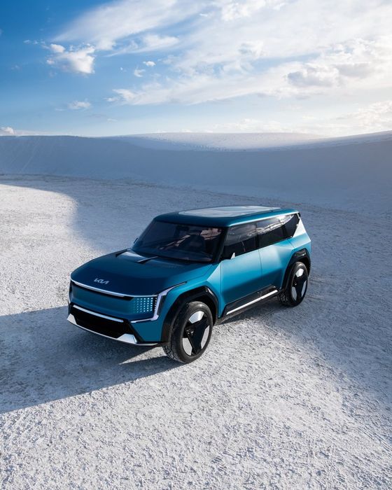 Giới thiệu Kia EV9 Concept - Anh em của Telluride với kiểu thiết kế không tưởng và cửa mở phong cách Rolls-Royce - Hình 1.