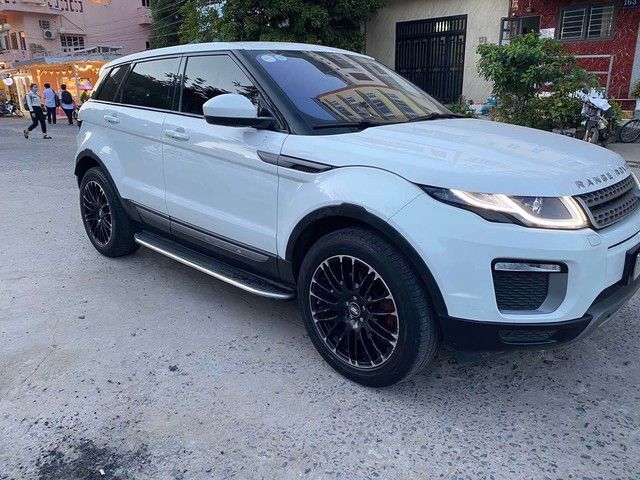 Chủ xe khi bán Range Rover Evoque 2018 với giá hơn 700 triệu đã gây sự tò mò cho cộng đồng mạng, nhưng ông ta khẳng định: Xe không phải hàng trộm, không có ý định gian lận - Ảnh 1.