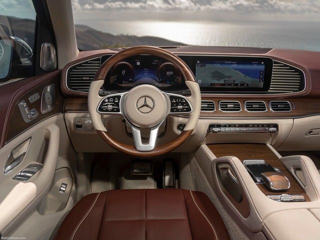 Mercedes-Maybach GLS 600 sẽ được giới thiệu tại Việt Nam trong ngày mai, với đầy đủ trang bị giống như xe nhập tư nhân, giá hơn 3,5 tỷ đồng, phù hợp với các chủ doanh nghiệp - Ảnh 3.