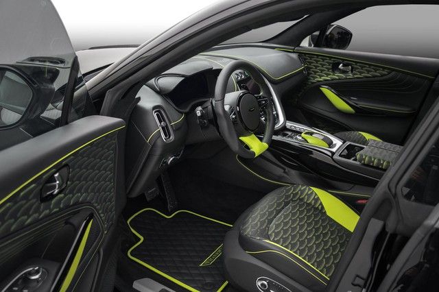 Ai yêu thích Aston Martin DBX nhưng muốn thấy Lamborghini Urus phải 'nhìn thấu', những doanh nhân Việt có thể tham khảo bản độ này - Hình 7.