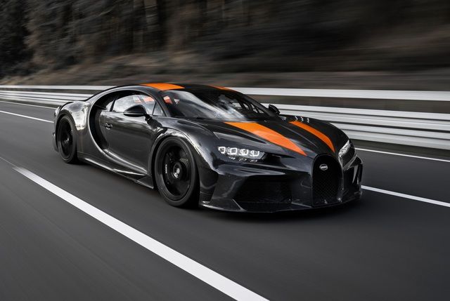 Thanh âm động cơ của Bugatti Chiron, mạnh mẽ nhất, có thể sẽ áp dụng công nghệ điện hoá trong những năm sắp tới.