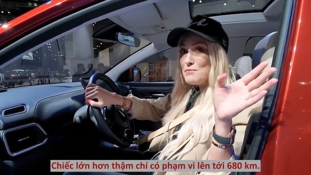 Supercar Blondie thử nghiệm nhanh VinFast VF e35, VF e36: Sang trọng và lịch lãm, đi được một vài tuần trước khi cần sạc, không thể chờ đợi để cầm lái - Ảnh 27.