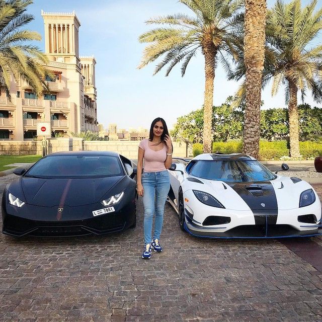 Supercar Blondie và các nữ vlogger siêu xe nổi tiếng thế giới: Một người kiếm 17 triệu USD trong 3 năm, một người chỉ vì đam mê - Ảnh 4.