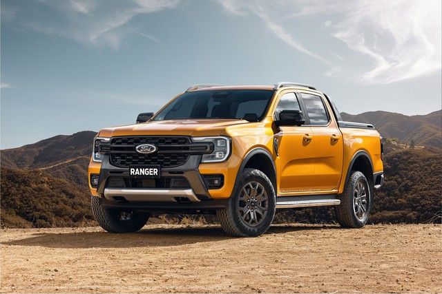 Giới thiệu Ford Ranger 2022: Có vẻ ngoại hình không thua kém F-150, màn hình giải trí 12 inch, áp lực cạnh tranh lớn đối với Mitsubishi Triton và Toyota Hilux - Ảnh 4.