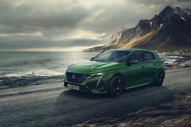 Xe đỉnh cao của năm 2022 tại châu Âu: Peugeot 308 đương đầu một mình với thách thức toàn cầu - Hình 1.