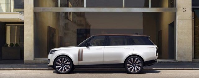 Ra mắt Range Rover 2022: Giá từ 10,879 tỷ đồng, thiết kế đỉnh cao, đã có đại gia Việt đặt cọc - Ảnh 2.