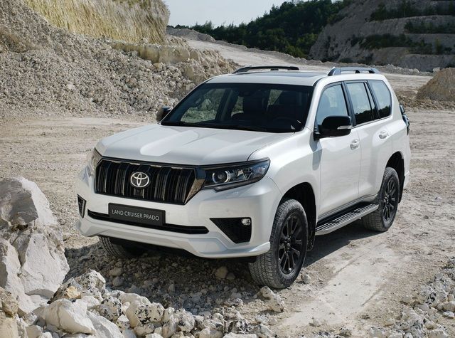 Thông tin mới: Đại lý nhận đặt cọc nhiều cho Toyota Land Cruiser Prado 2021 - Giá dự kiến hơn 2,5 tỷ đồng, có thể giao xe ngay tháng sau - Ảnh 1.