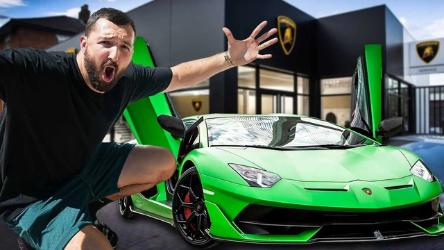 Một người chơi đã sử dụng 250.000 tờ 1 USD để mua siêu xe Lamborghini và kết quả không như mong đợi - Hình ảnh 2.