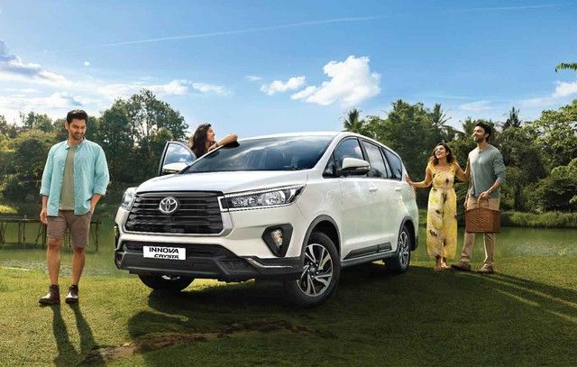 Toyota Innova phiên bản đặc biệt trang bị như xe cao cấp: Màn hình to, camera 360 đầy đủ, nhưng HUD gây tranh luận - Ảnh 1.