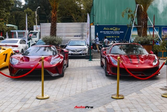 Ford GT và Ferrari 488 Pista Spider lần đầu xuất hiện trên đường phố, rực rỡ tại thánh địa siêu xe mới ở TP.HCM - Ảnh 9.