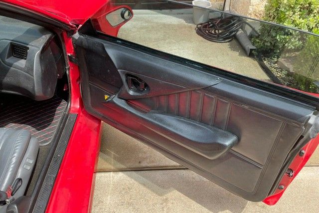 Chevrolet Camaro giả danh Ferrari, được bán với giá rất hấp dẫn - Ảnh 7.