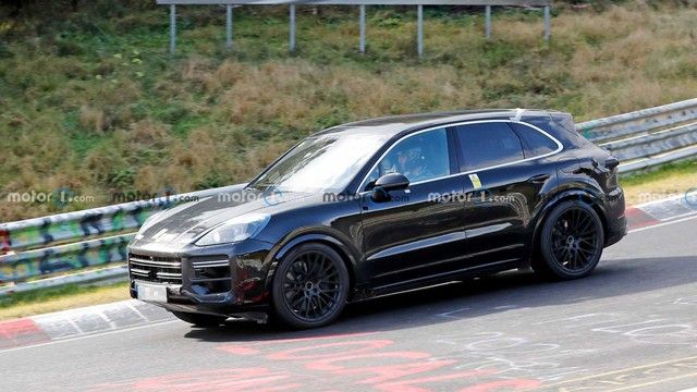 Porsche Cayenne 2022 sẽ có nhiều thay đổi về thiết kế và công nghệ, nội thất giản lược nhiều phím cơ - Ảnh 1.