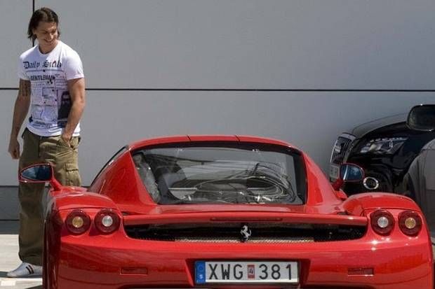 Xem bộ sưu tập xe 12 triệu USD của Ibrahimovic: Ferrari xuất hiện ở mọi nơi, có vài siêu phẩm - Ảnh 5.