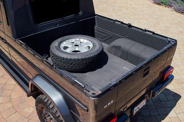 Mercedes-Benz G-Class đã được độ thành xe bán tải độc đáo, được rao bán với giá hơn 1,3 tỷ đồng mặc dù đã 15 tuổi và đã đi được 175.000km - Ảnh 4.