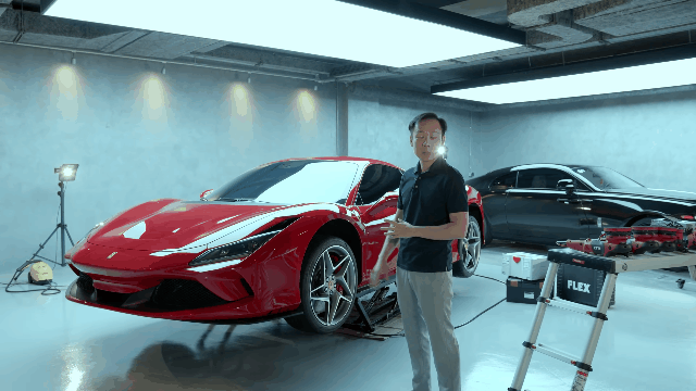 Nguyễn Quốc Cường tự hào trưng bày chiếc Ferrari F8 Tributo, khiến cộng đồng mạng không khỏi bất ngờ, sẵn sàng rong ruổi khắp Sài Gòn sau 4 tháng 'lơ đãng' - Hình 5.