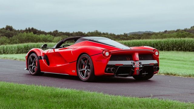 LaFerrari phiên bản mới sẽ được ra mắt vào tháng 11: Siêu xe dành cho những đại gia đam mê những chiếc xe hiếm - Ảnh 3.