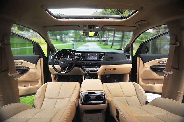 Kia Sedona giảm giá sốc tại đại lý: Chỉ từ hơn 960 triệu đồng, chờ đón phiên bản mới sắp ra mắt - Ảnh 2.