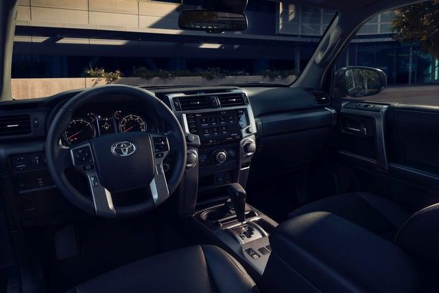 Toyota 4Runner vẫn thể hiện sức mạnh vượt trội với phiên bản mới, không ngại khó khăn trên mọi địa hình - Ảnh 4.