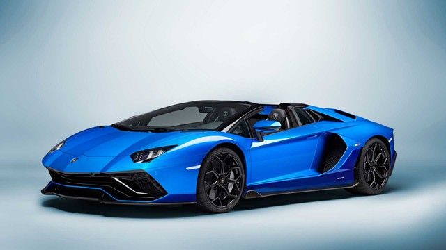 Đây chính là lí do tại sao Lamborghini Aventador - biểu tượng của hãng siêu xe Ý - được ghi nhớ một cách đặc biệt trước khi nó kết thúc hành trình - Hình 1.