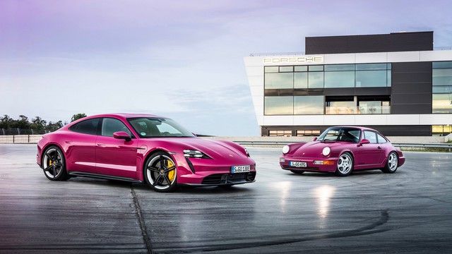 Ra mắt Porsche Taycan 2022: Bổ sung công nghệ, nâng cao tính cá nhân hóa, cho phép lựa chọn màu sắc giống như túi xách, giày dép hoặc thậm chí là máy bay cá nhân - Ảnh 1.