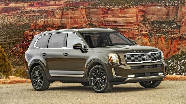 Cùng với Kia Telluride, dòng xe C40 cũng được coi là 'hot' tại Việt Nam với mức giá dự kiến khoảng 2,33 tỷ đồng và có thể ra mắt vào cuối năm nay.