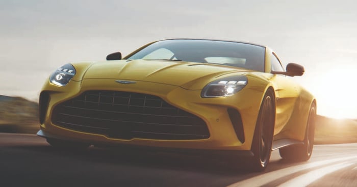 Aston Martin Vantage 2024 chính thức ra mắt, công suất hơn 650 mã lực - Ảnh 7.