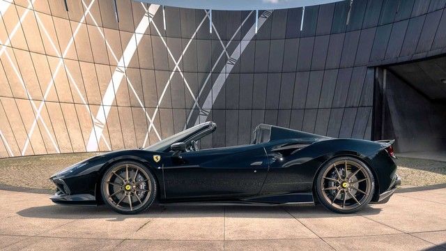 Novitec tạo bản độ độc đáo cho doanh nhân Việt sở hữu Ferrari F8 Spider, muốn tạo ra sự khác biệt - Hình ảnh 3.